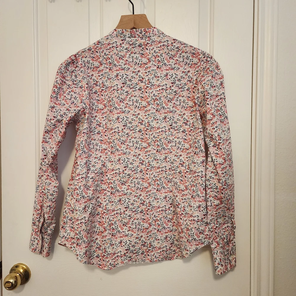 The Shirt by Rochelle Behrens Floral Button Down Shirt - Pink and White - Picture 5 of 7